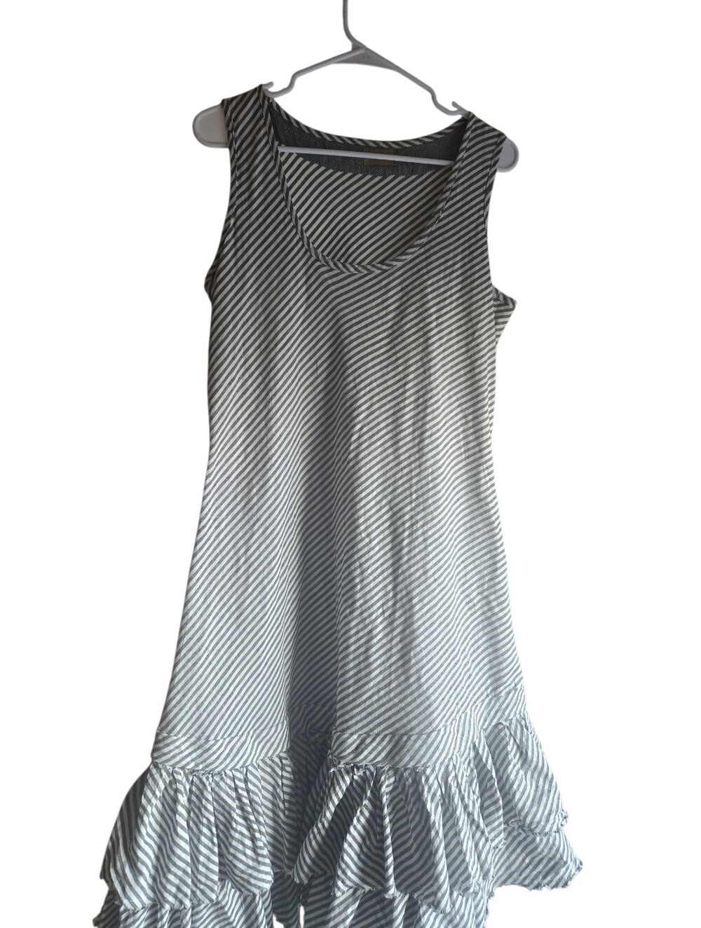 Tulip, Striped Ruffle Hem Sleeveless Dress - Gray/White